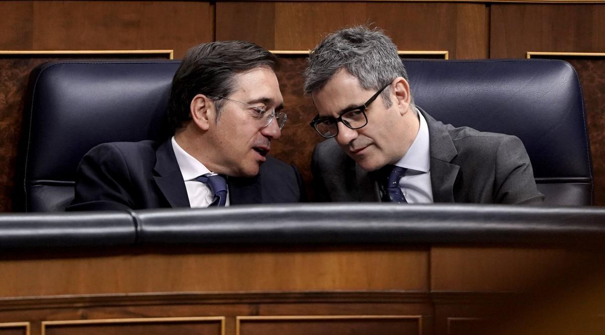 Madrid. 11.02.2026. José Manuel Albares y Félix Bolaños, Pedro Sánchez, presidente del Gobierno, durante su comparecencia en el Congreso de los Diputados
