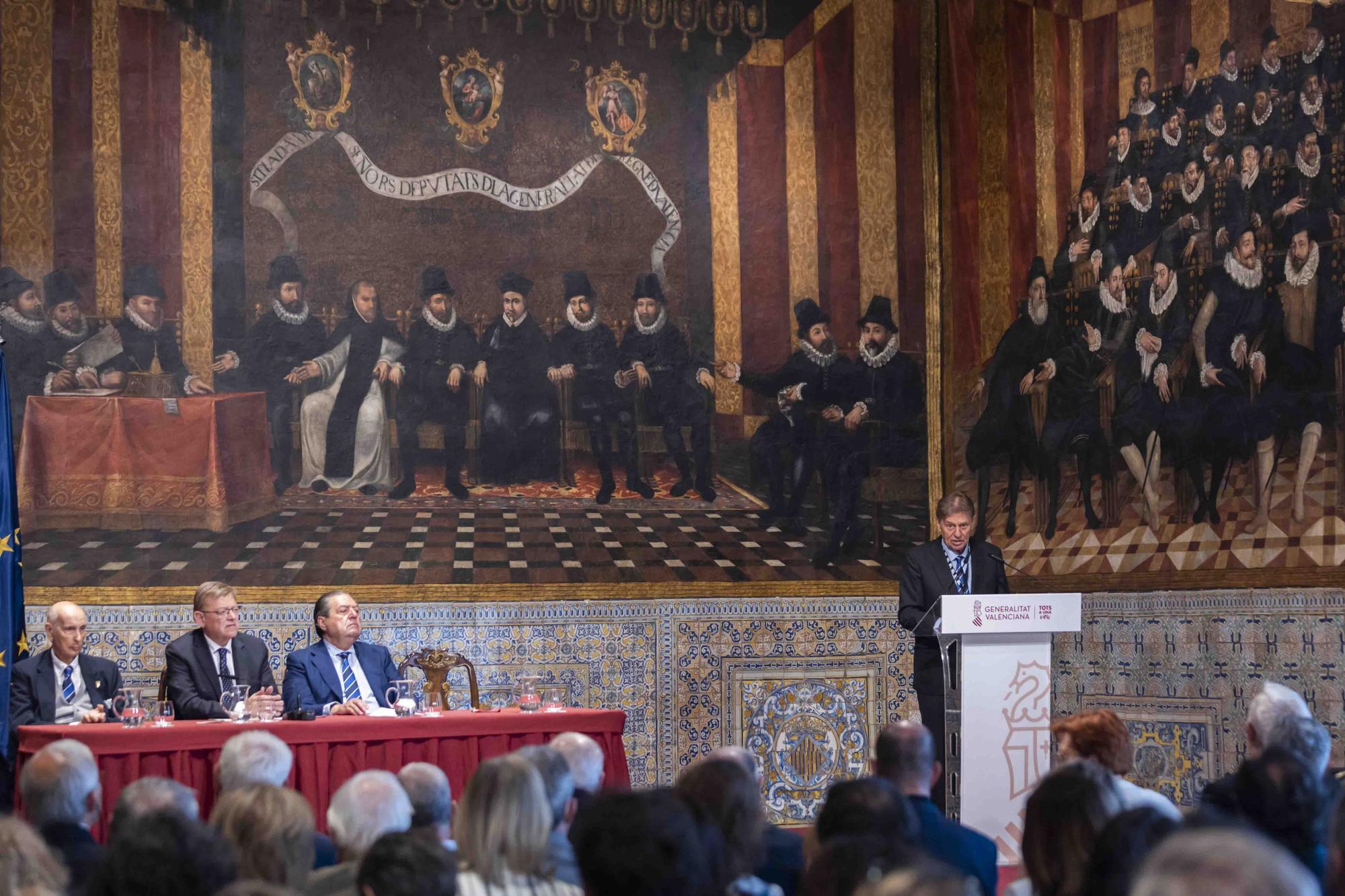 Lectura de la deliberación de los Premis Jaume I