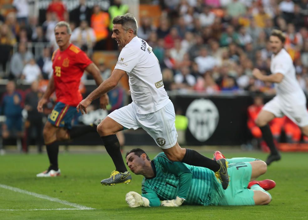 El partido Leyendas del Valencia CF - Selección Española