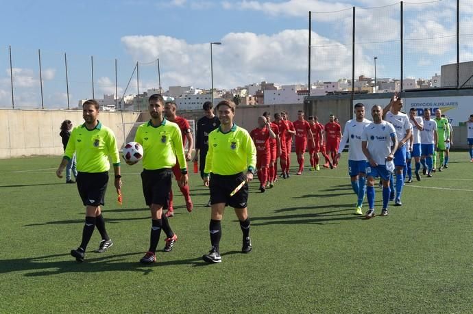 12-01-2018 LAS PALMAS DE GRAN CANARIA. Futbol Tercera División: Tamaraceite # Santa Úrsula, en el estadio Juan Guedes (Tamaraceite). Fotógrafo: ANDRES CRUZ