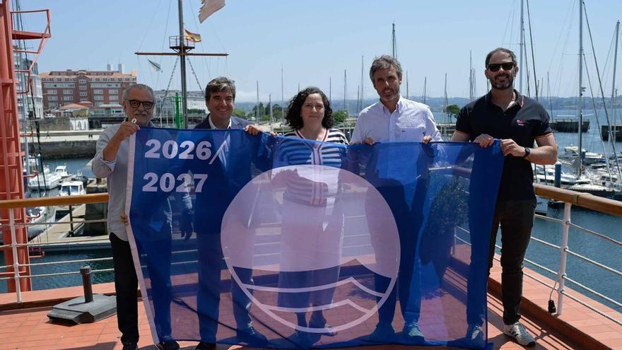 El Real Club Náutico de A Coruña renueva la Bandera Azul tras más de 30 años consecutivos