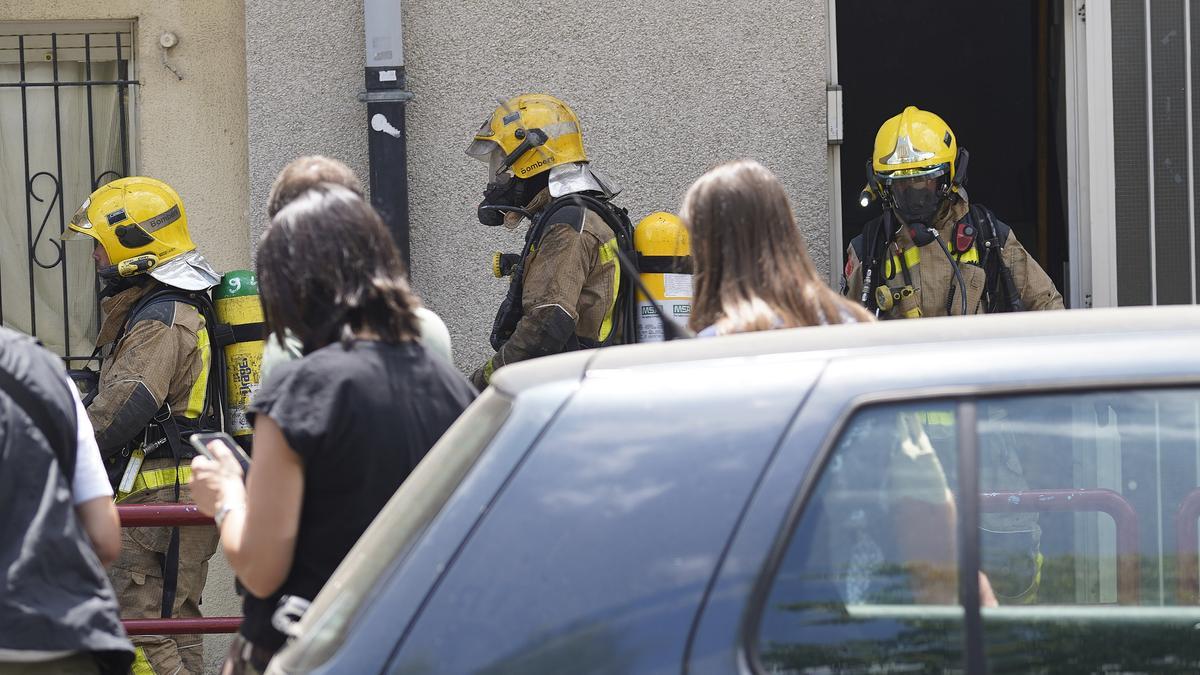 Incendi de gravetat en un pis de Salt