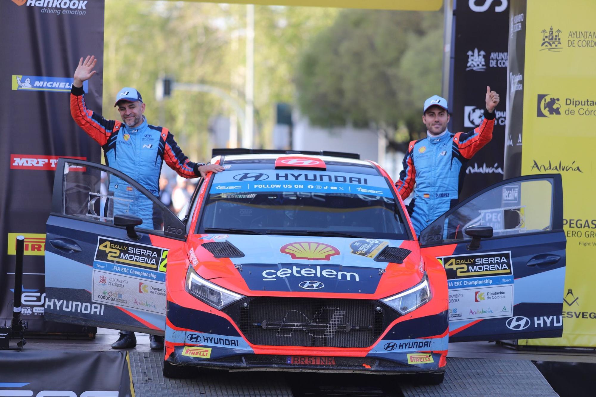 La entrega de premios del Rally Sierra Moren,a en imágenes