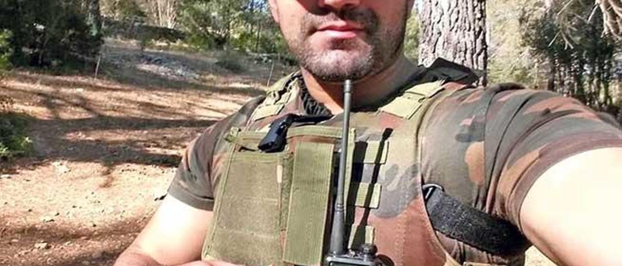 Mohamed Harrak quería ser militar o policía, al no conseguirlo, disfrutaba de los juegos de comandos con el paintball.