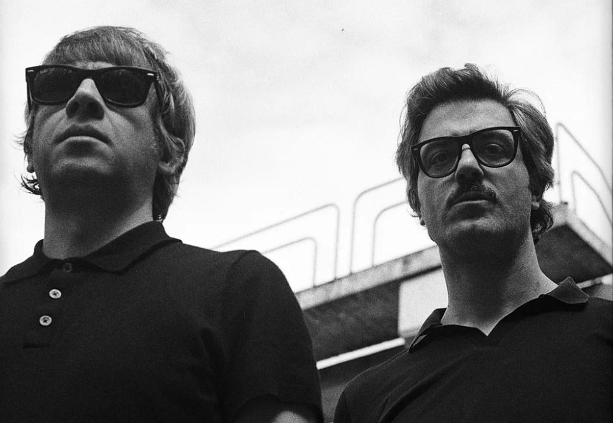 Pedro de Dios Barceló y Carlos Jimena ofrecen un blues-rock psicodélico y garajero con su proyecto musical Guadalupe Plata