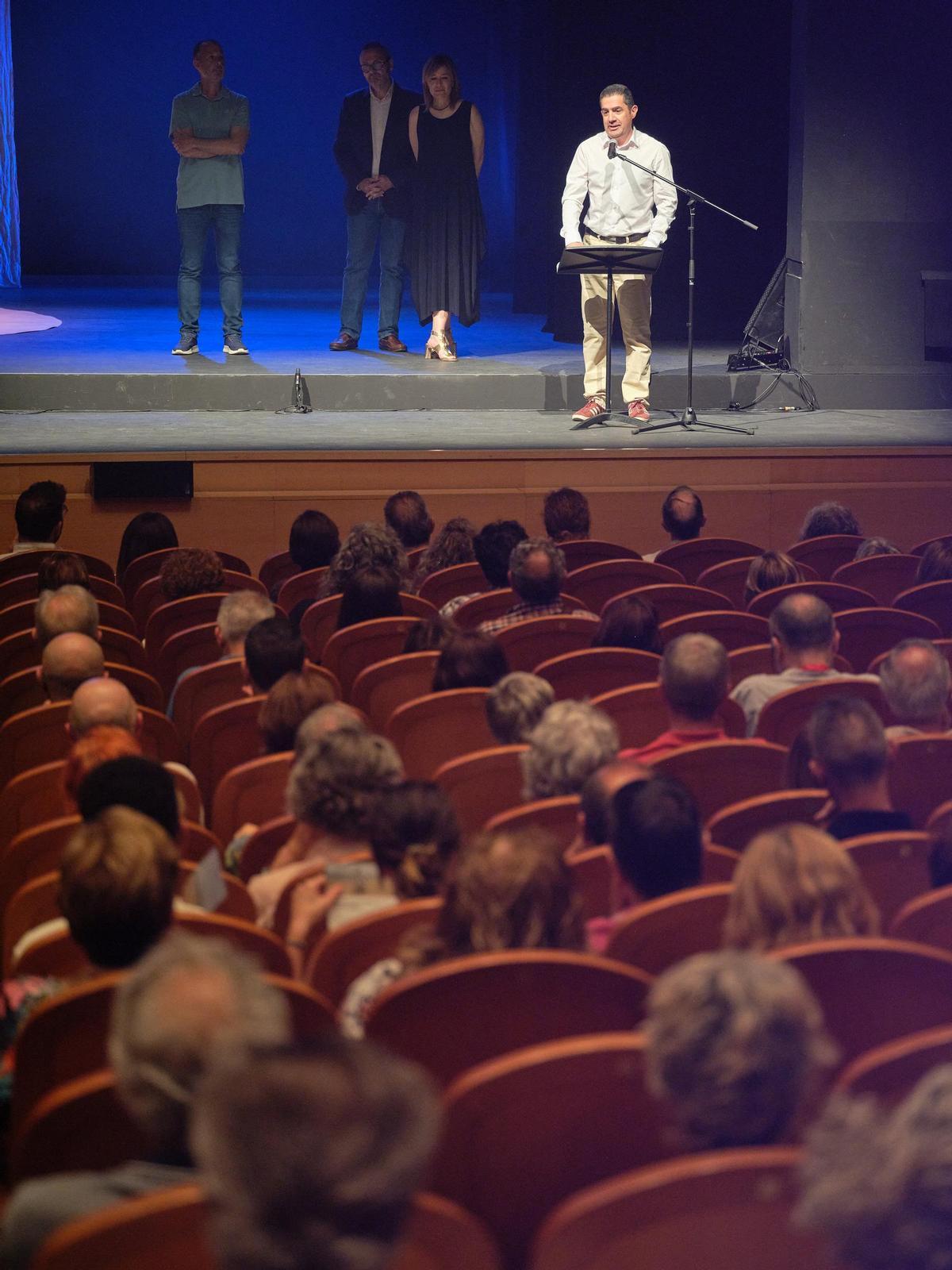 El alcalde durante la inauguración del lunes