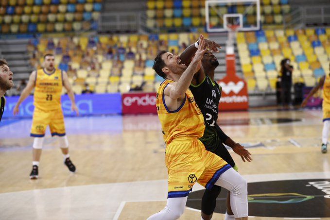 Victoria del Granca ante el Fuenlabrada (87-71)