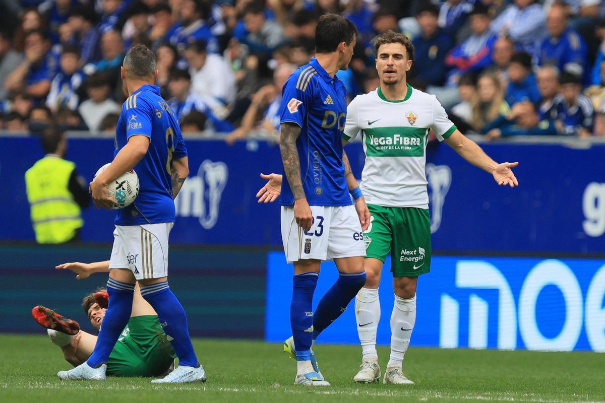 Real Oviedo - Elche CF, en imágenes