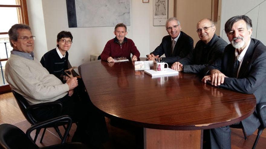 Los responsables de la Institució Francesc de Borja Moll se han reunido con el concejal Miquel Perelló.