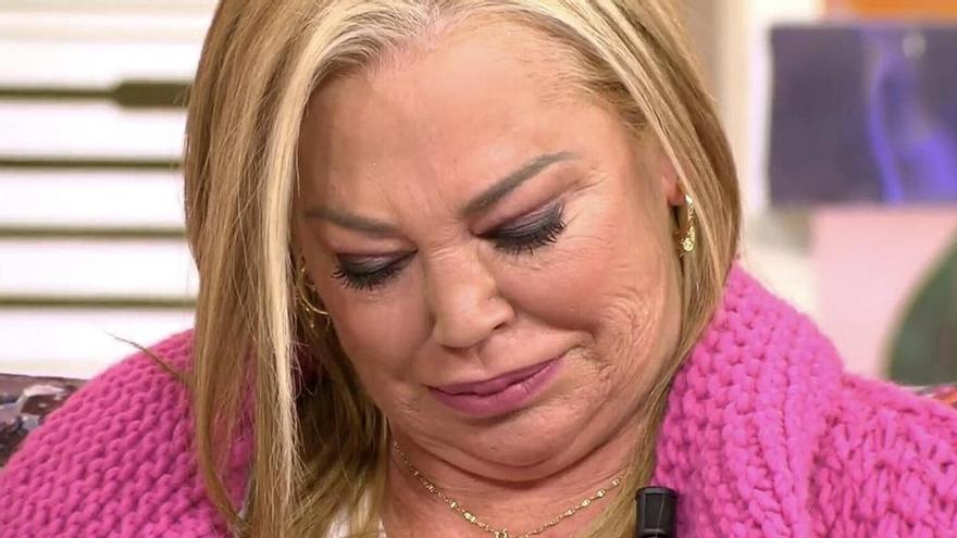 Belén Esteban se confiesa en La familia de la tele sobre su importante crisis y rompe a llorar: &quot;Ha pasado algo muy doloroso, mi marido me...&quot;