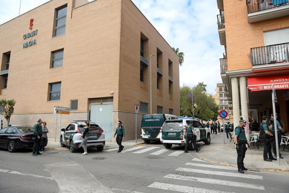 Uno de los asesinos de 'El Zobe' se fuga del furgón policial.