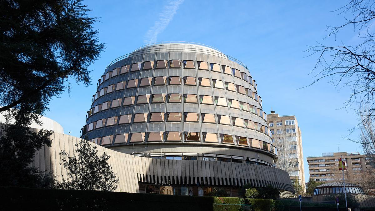 Vista de la fachada del Tribunal Constitucional.