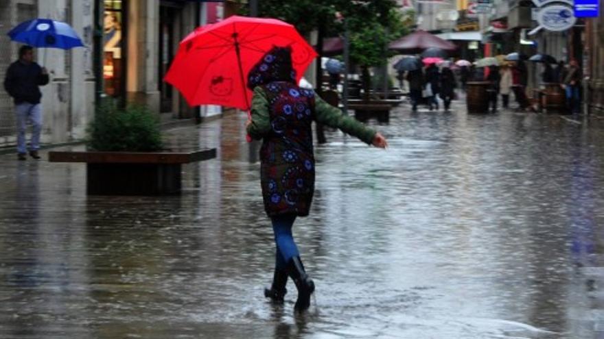 La lluvia cae sobre Vigo