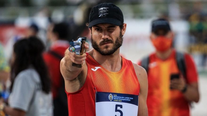 Aleix Heredia en el Mundial de Egipto de Pentatlón Moderno de 2021.