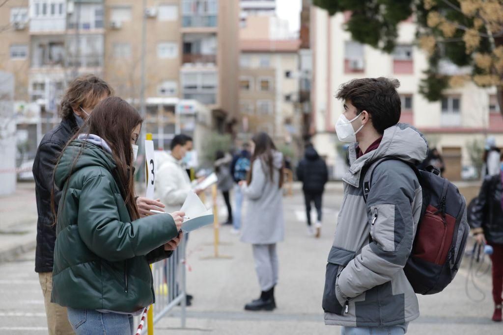 Vacunación a estudiantes universitarios en Aragón