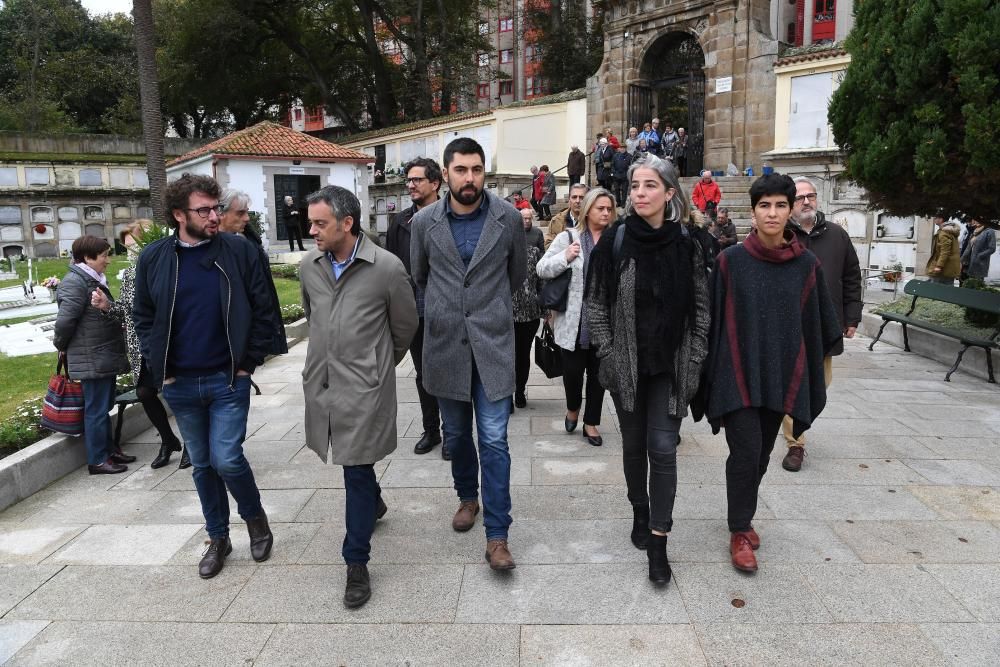 Día de todos los Santos en el cementerio de San Amaro