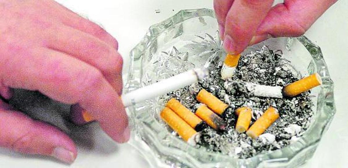 Se quiere aprovechar la pandemia para acabar con el tabaquismo. | LA OPINIÓN