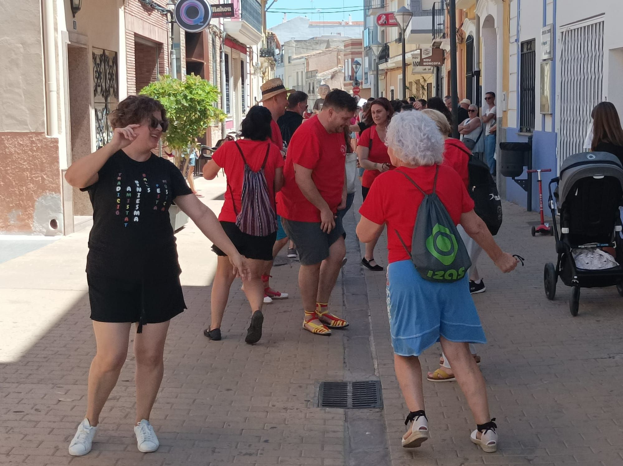 Así fue el encuentro organizado por el Grup de Danses Biniesma de Moncofa