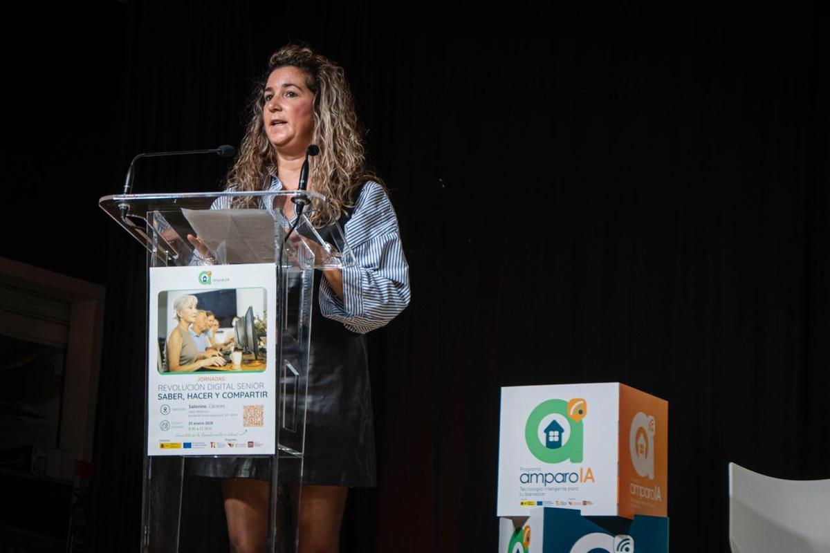Sheila Martín, Diputada de Políticas Sociales, en la inauguración de proyecto