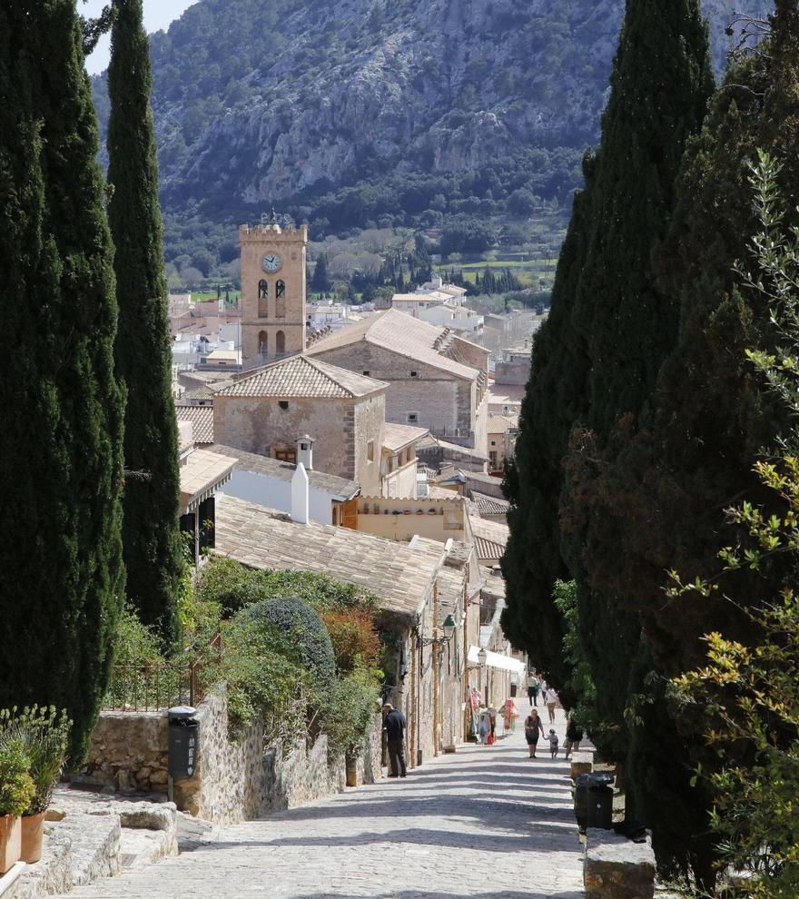 Höhepunkt der Karwoche auf Mallorca: Wie sich die Menschen in Pollença auf die Kreuzabnahme vorbereiten