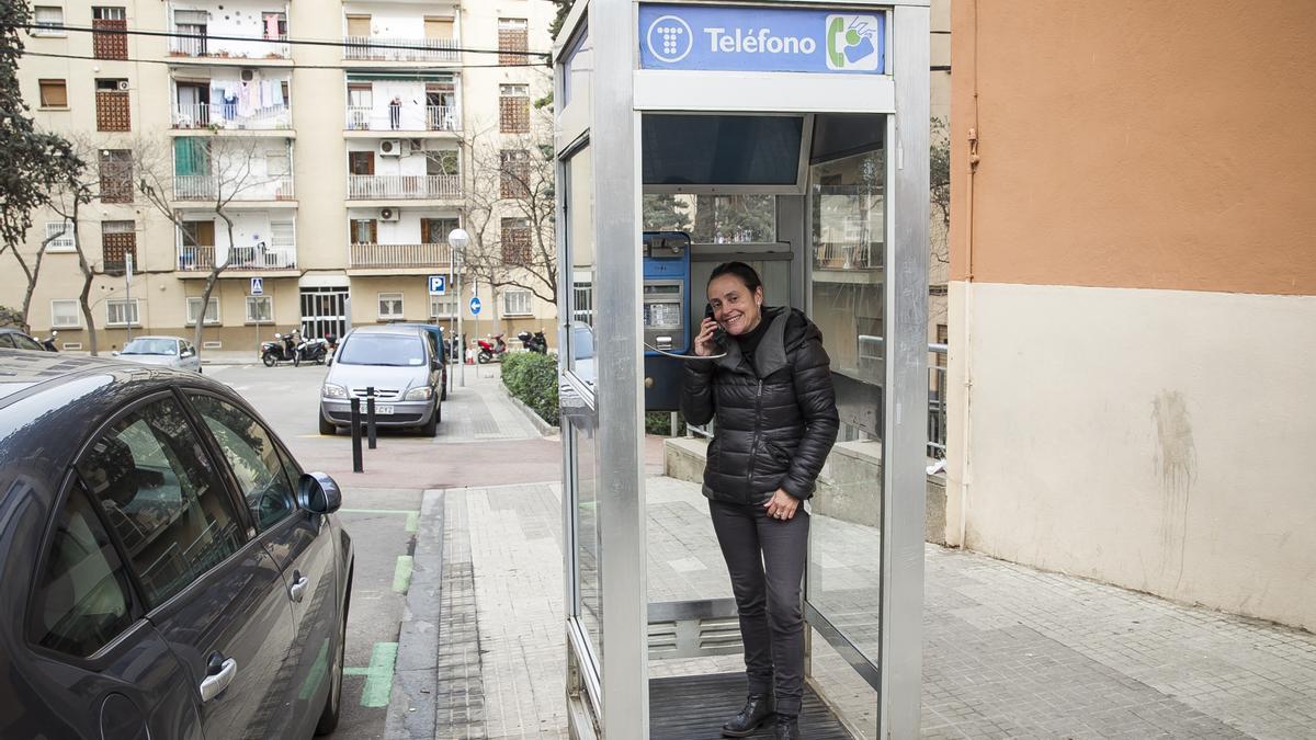 La última cabina clásica de Barcelona será un punto de intercambio de libros