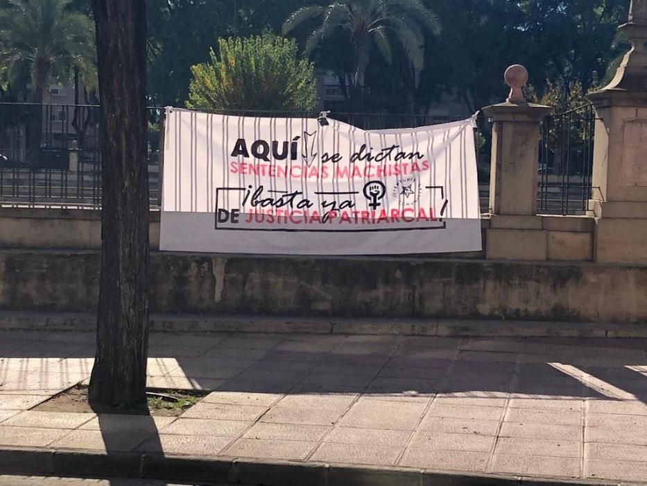 Manifestación en Murcia por el día contra la violencia de género