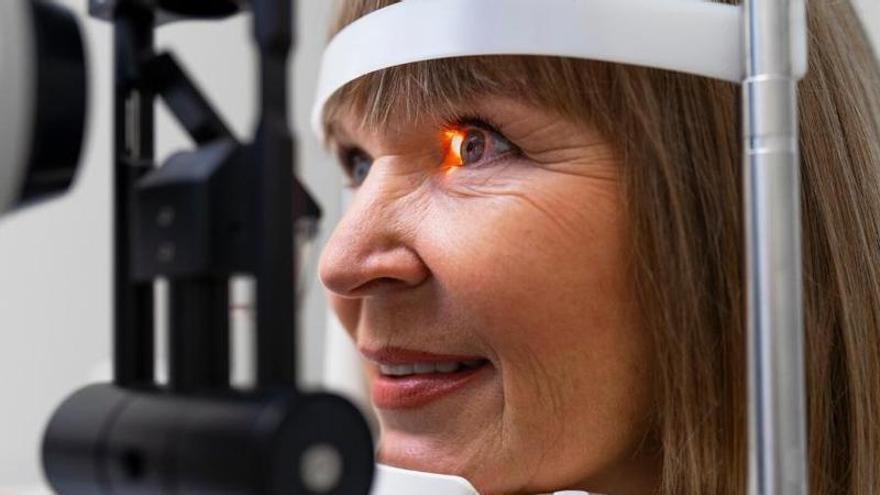 El cardiòleg Roberto Peraira alerta: la hipertensió també pot posar en risc la vista