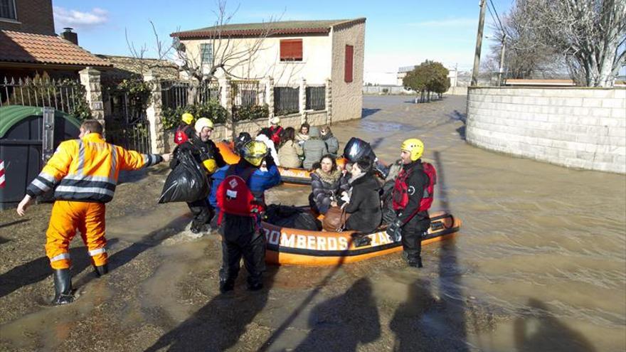 La DGA actualiza los planes de Protección Civil para inundaciones