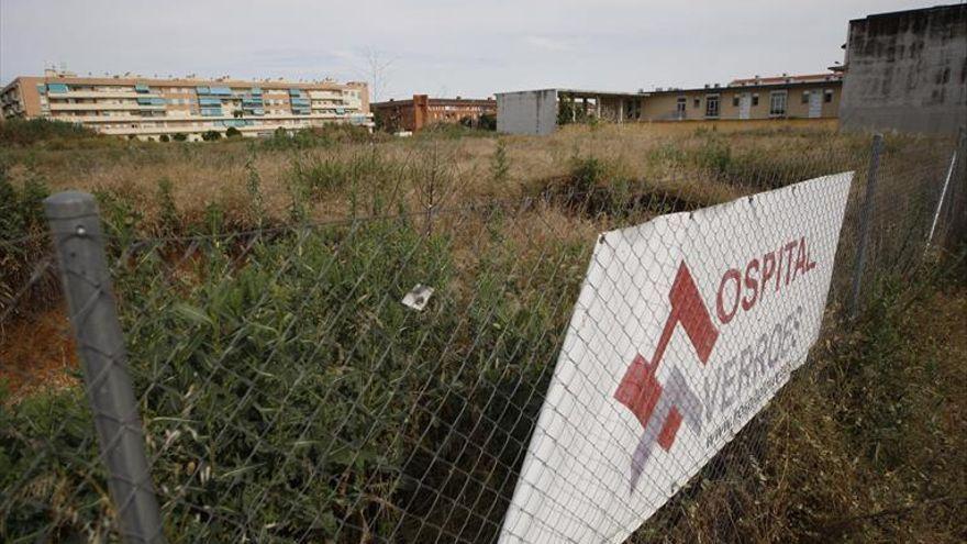 Solar ubicado junto a Fepamic y a la Fundación Albor en el que se iba a construir el hospital privado Averroes.