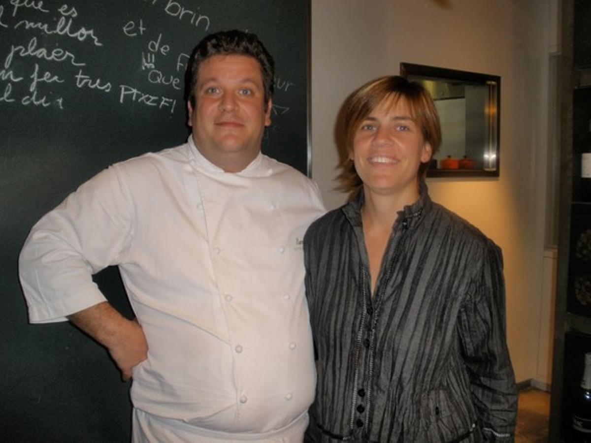 Víctor Quintillà i Rosa Gómez, propietaris del restaurant Lluerna de Santa Coloma de Gramenet. Víctor Quintillà i Rosa Gómez, propietaris del restaurant Lluerna de Santa Coloma de Gramenet.