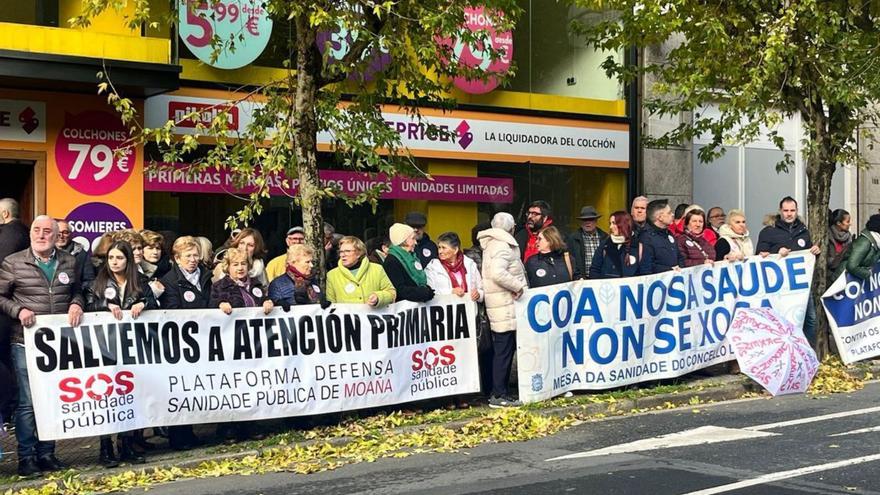 Las demandas de médico en O Hío y urgencias en Moaña llegan a Santiago
