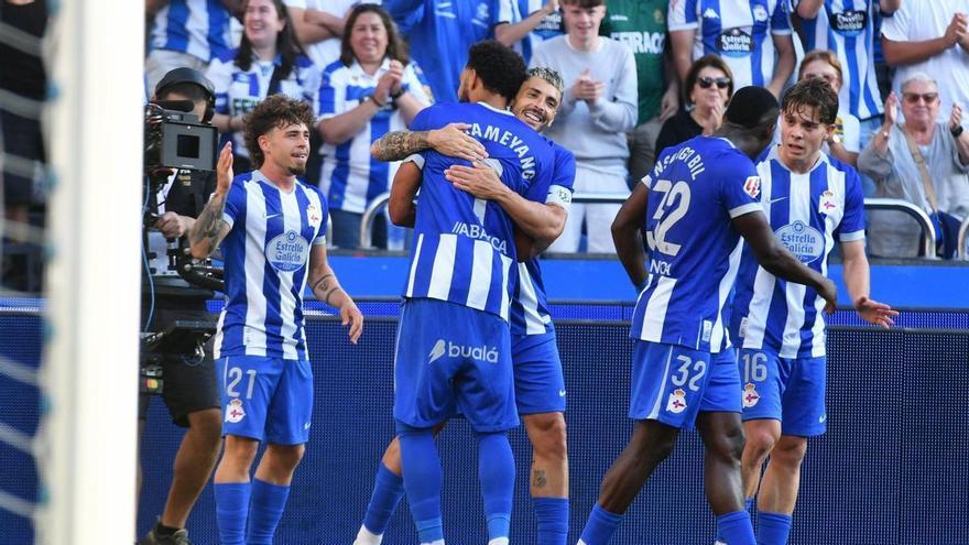 Así logró el Deportivo su primera victoria: una hora de fútbol combinativo para crecer en LaLiga