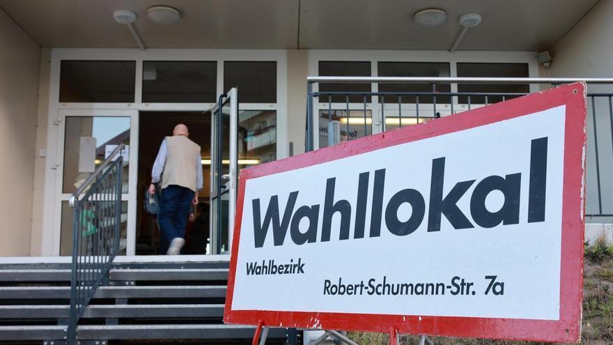 Die AfD räumt in Sachsen-Anhalt ab und nähert sich einer absoluten Mehrheit, laut ersten Hochrechnungen