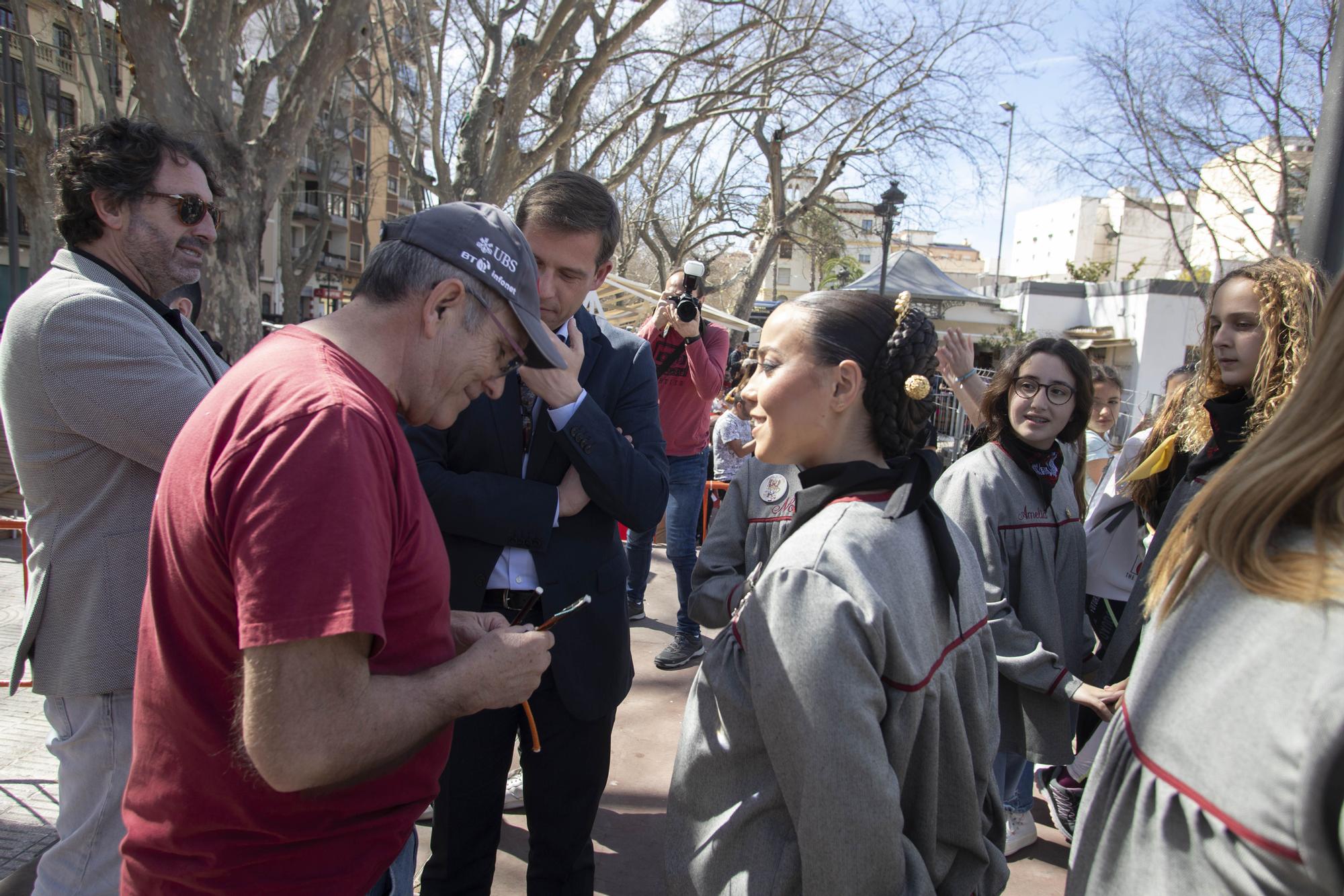 Búscate en la segunda mascletà de las Fallas 2023 en Xàtiva