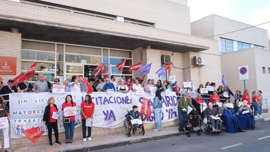 Personal de las residencias de mayores privadas clamará mañana en Elche contra la precariedad