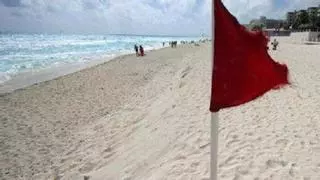 Doce playas izan la bandera amarilla y dos la roja este sábado en la Región