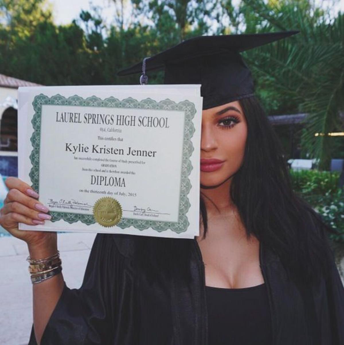 5. Kylie Jenner en su graduación