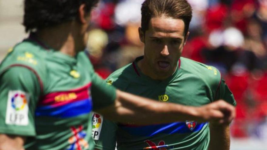 Míchel y Pedro Ríos en el partido en Mallorca.