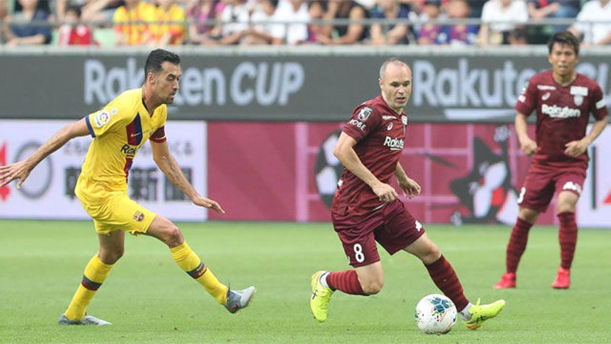 El Barça se llevó la Rakuten Cup ante el Vissel de Iniesta