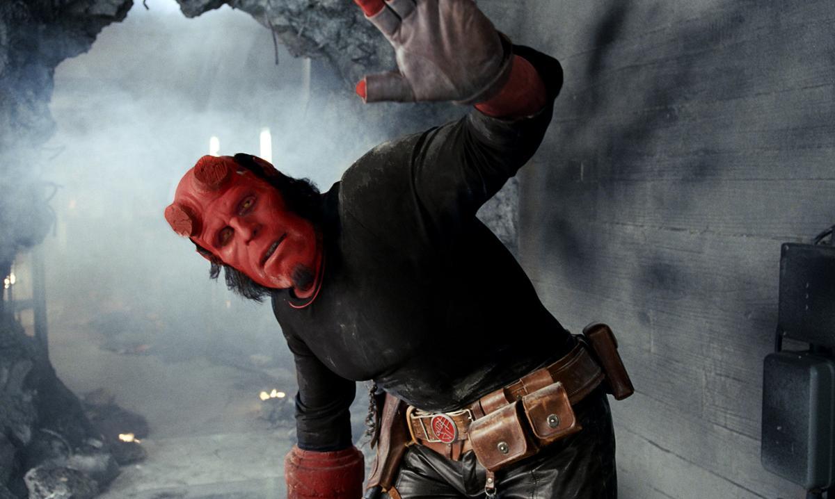Ron Perlman como Hellboy en 'Hellboy II: El Ejército Dorado'
