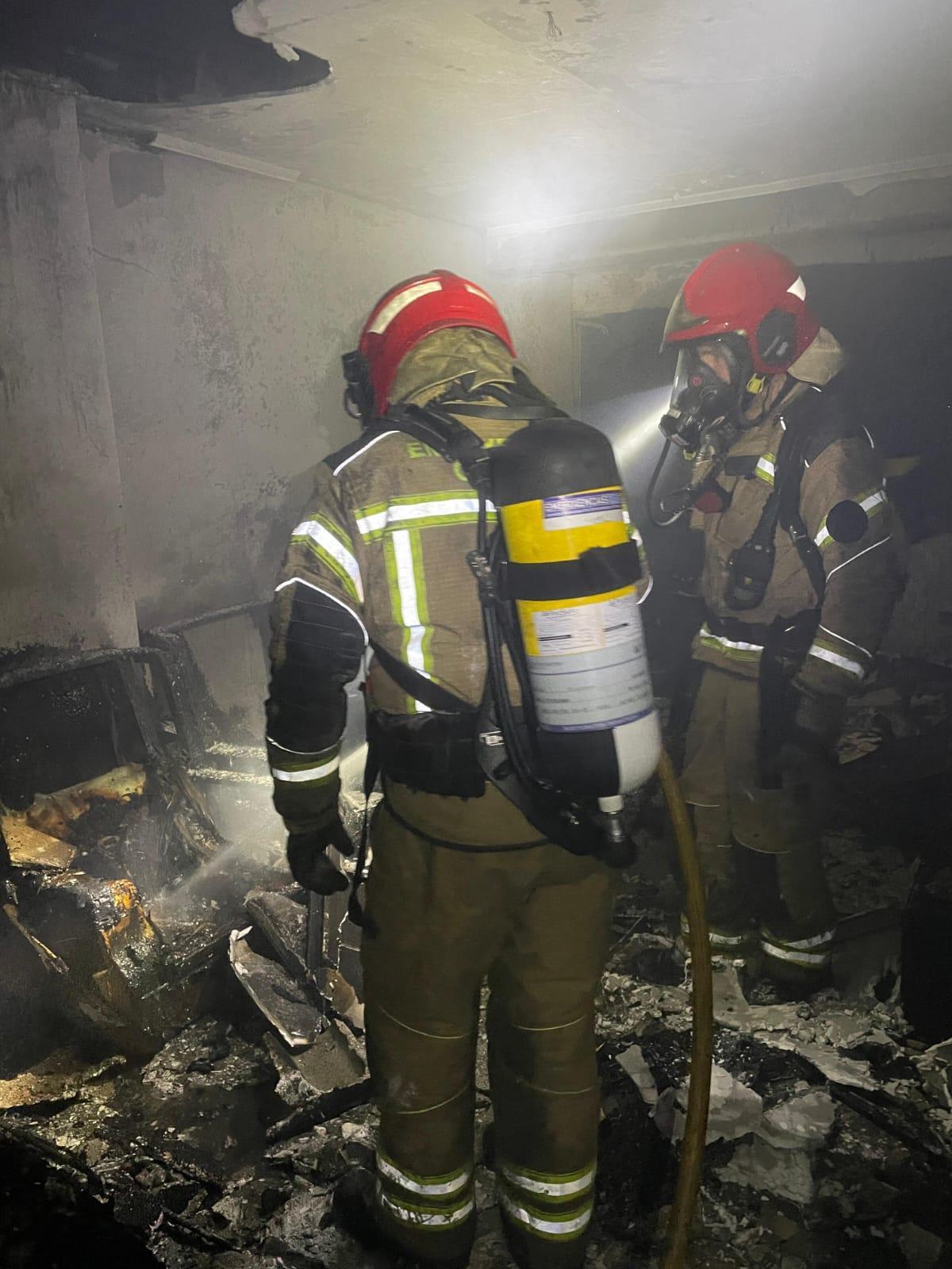 Incendio en un edifico de Sada
