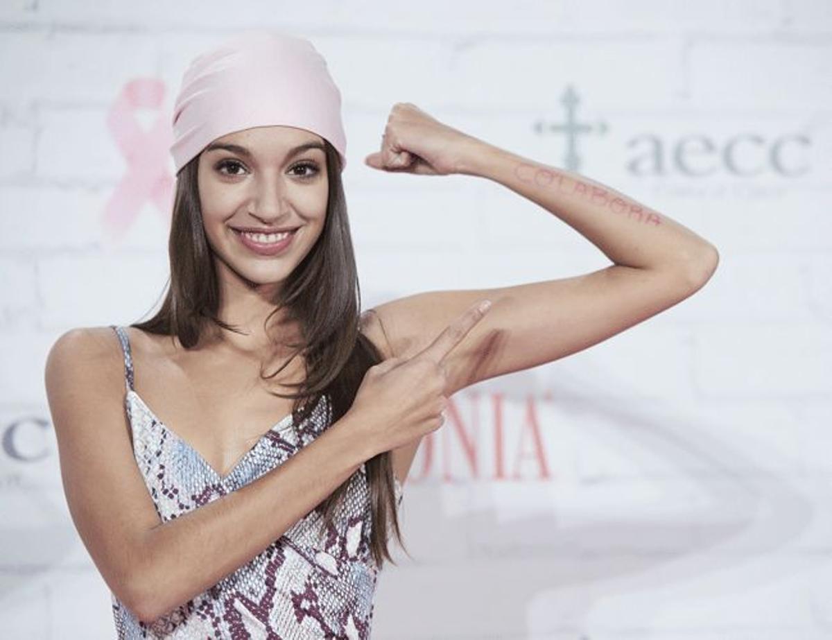 Ana Guerra muestra su apoyo a la lucha contra el cáncer de mama