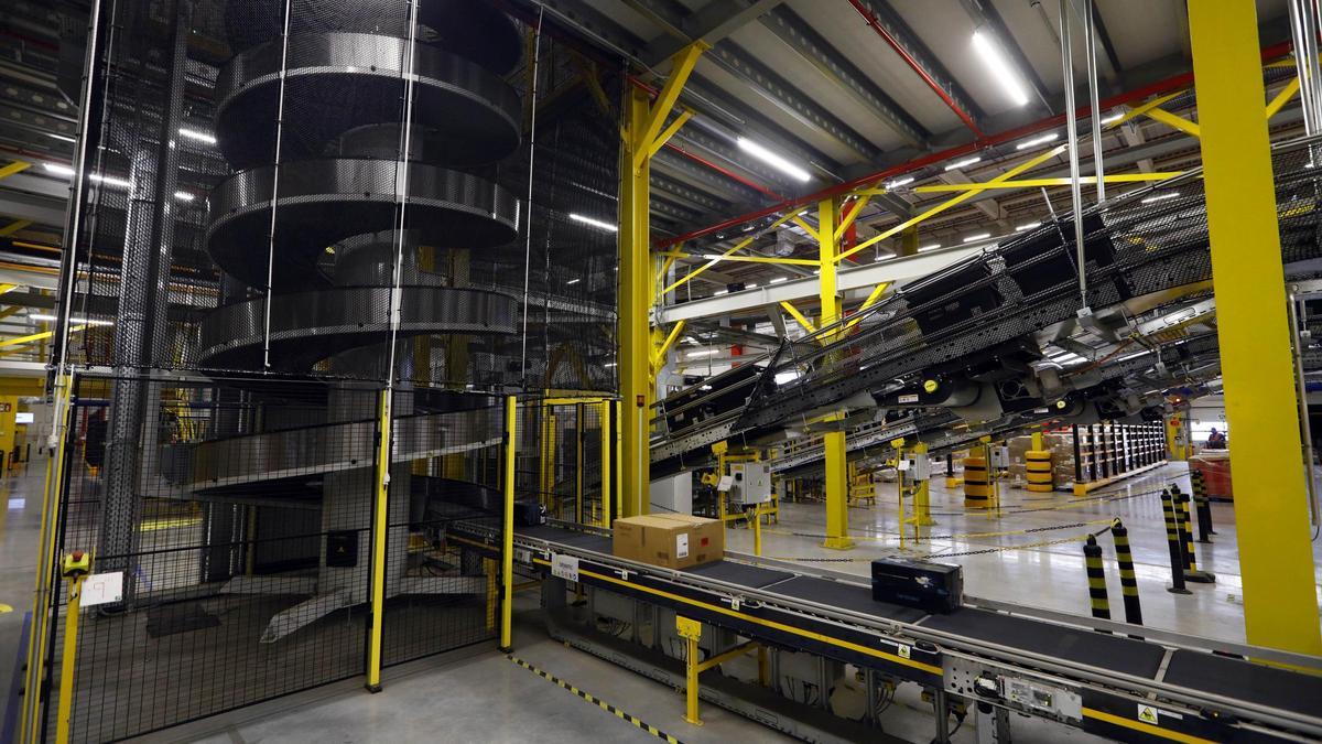 Centro distribuidor de mercancías de Amazon en Zaragoza