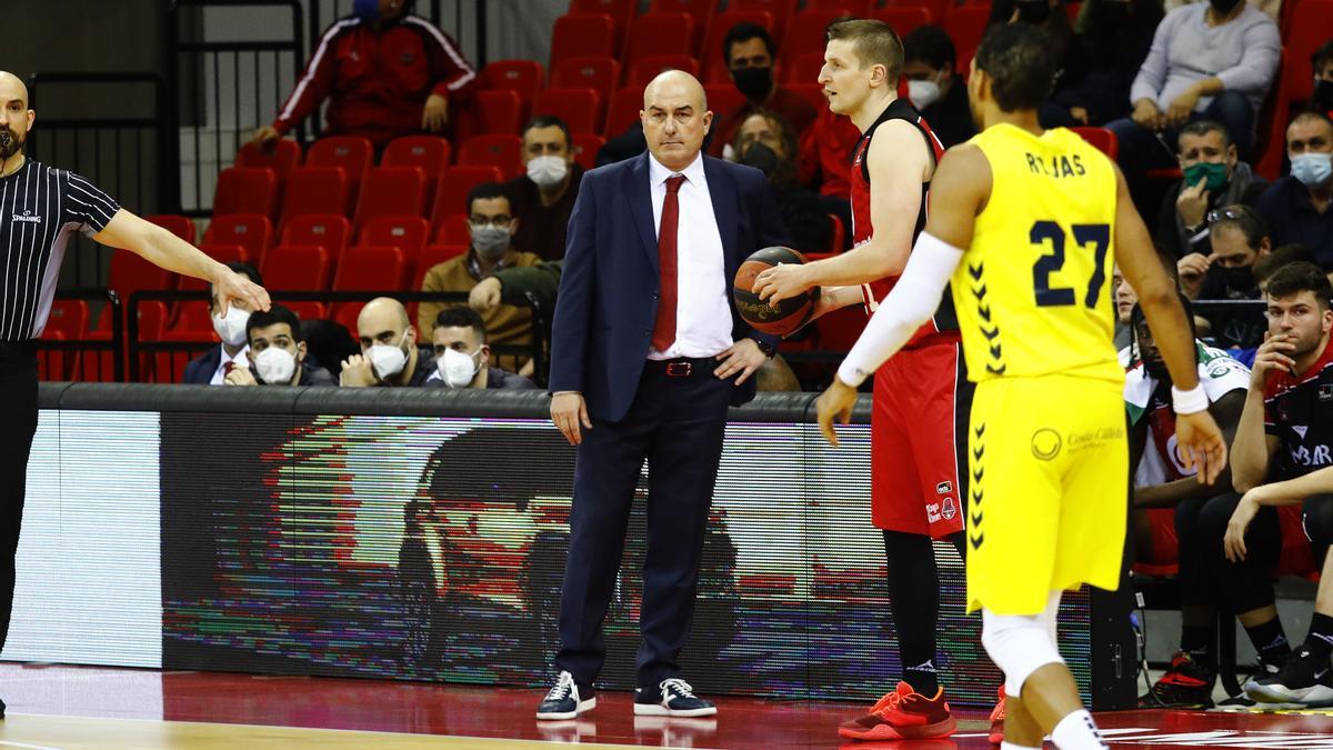 Jaume Ponsarnau, durante el partido frente al UCAM Murcia.