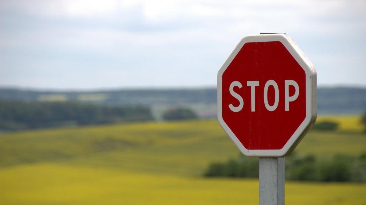 DGT | ¿Cuál es la multa por saltarse un stop?