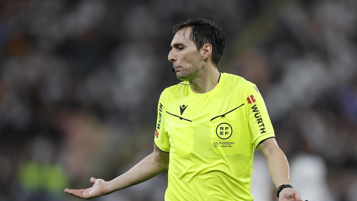 Manolo: "Quiero que las cosas que son clamorosas, por lo menos, que las piten normales"