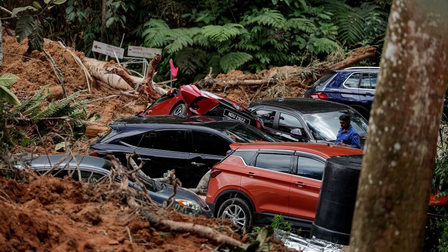 La avalancha en un camping malasio deja ya 30 muertos