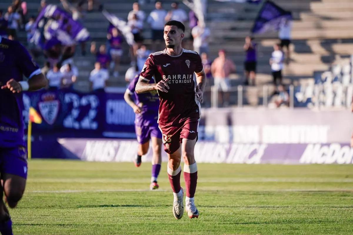 Lidueña, duarnte el amistoso del Córdoba CF ante el Jaén en pretemporada.