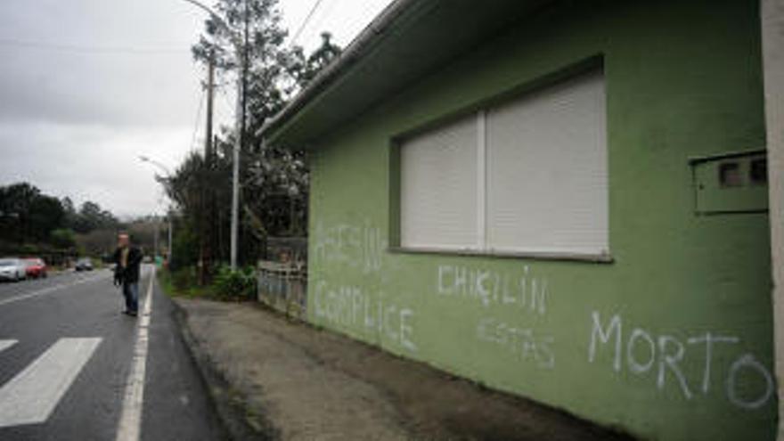 Aparecen pintadas de ´asesinos´ y amenazas en la casa de &#039;El Chicle&#039;