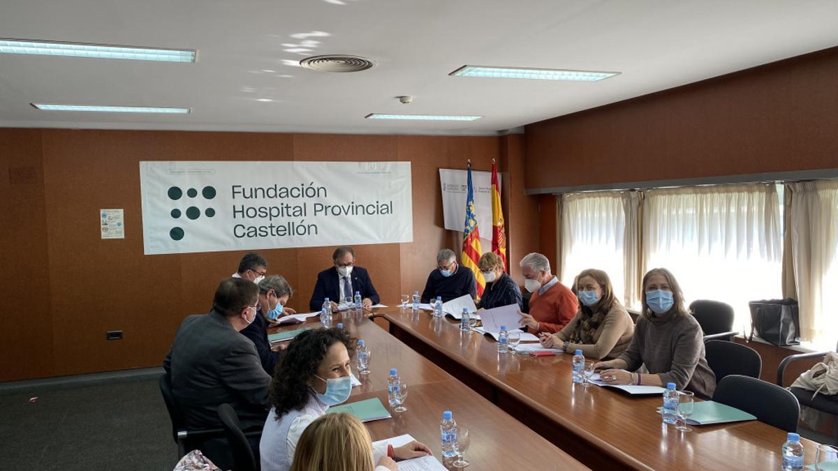 Reunión del patronato de la Fundación del Hospital Provincial.